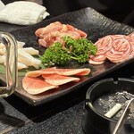 炭火焼肉 元ちゃん - 