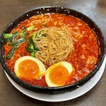 来来亭 - 料理写真:旨辛麺