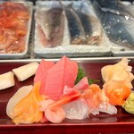 日本ばし すし鉄 - 