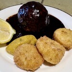 コリス - ハンバーグとホタテフライ