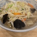 ぎょうざの満洲 - 料理写真: