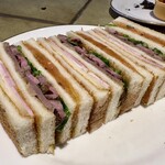 コリス - クラブハウスサンド、初体験