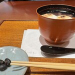 宝泉 - 丹波大納言ぜんざい横から