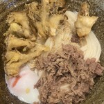 踊るうどん - 肉まいたけ天温玉ぶっかけ 1250円（冷 大盛り ＋200円）
            計1450円
