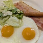 デニーズ - 料理写真:サニーサイドアップモーニング