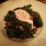 ビストロ ハッチ - ちぢみほうれん草のサラダ風(名前忘れ)