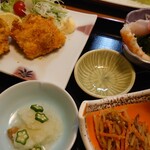 蛇の目 - 料理写真:どんこフライと刺身セット 1100円 ボリューム満点