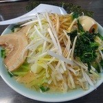 壱蔵家 - 「醤油全部入りラーメン」（850円）