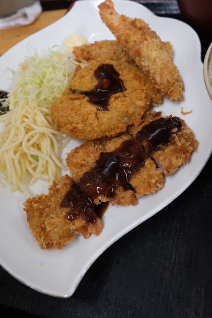 キッチンもとや 上六店 - 谷町九丁目/食堂 | 食べログ