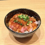 宴屋 - とろろ海鮮ユッケ丼
