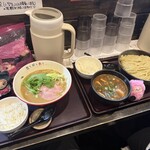 麺屋彩々 - 味噌らーめんとライス(並)（＾Ｏ＾）！