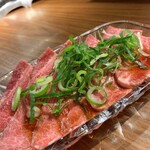 黒毛和牛焼肉 つじ川 - 