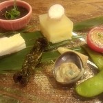 季節料理 薗 - 凝ったお通し('13.06)