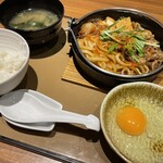 やよい軒 - すき焼き定食¥1,090