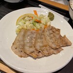 たんやHAKATA - 豚炙り朝定食¥690