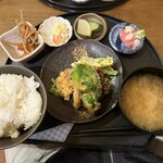 三年や - ミックスフライ定食ご飯大盛り