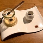 EX - ペドロヒメネスとキャビアのプリン