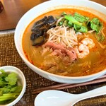 デニーズ - 料理写真:麻辣湯麺　1298円　見た目からして美味しくなさそうだが
