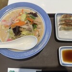 リンガーハット - 料理写真:
