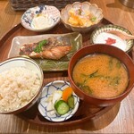 八百屋とごはん むかい - 