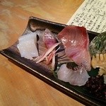 さかなや　いぬい - 造り盛り  あわび、鰤、天然鯛、しめさば、やりいかｕｐ
