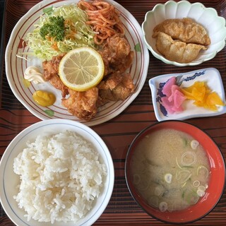 食事処なべや_1