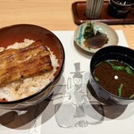 東京竹葉亭 - 鰻丼の全景