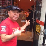 AYUMUNYA - いらっしゃいませ！　ほんわかマスター♪