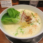 暁 製麺 - 雲に浮かぶ担担麺