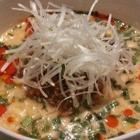 龍天門 - 冷たい担々麺