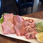 炭火焼肉 琉宮苑 - 