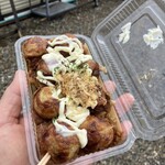 たこいち - 醤油味♪マヨを少しかけてもらいました
