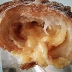 Urban Bakery - ☆黄金流奶牛(中身）