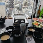 涮涮鍋 壽喜燒 吃到飽 和牛與豬 三條河原町店 - 