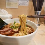 麺処 秋もと - 料理写真:ラーメンリフトアップ