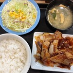 松屋 - 料理写真:スタミナ厚切り豚カルビ定食　890円税込