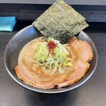 麺屋なにがし - 料理写真: