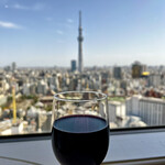 スカイグリルブッフェ武藏 - 赤ワインとスカイツリー