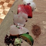 丸新 - お造り