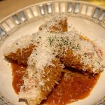 酒羅場 - カニクリームコロッケ ¥720