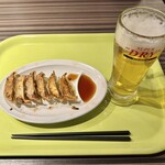 中華料理北京餃子 - 北京餃子、生ビール