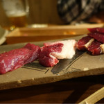 焼肉旬やさい ファンボギ - 鹿バンビのモモ、月の輪熊ロース、真鴨ロース☆