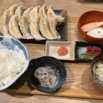 肉汁餃子のダンダダン - 料理写真: