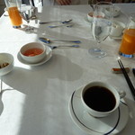 箱根ハイランドホテル　ラ・フォーレ - 朝食のテーブル