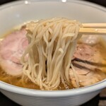 らぁ麺や 嶋 - 雲呑らぁ麺(白醤油)