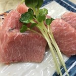 一平 - まぐろのかま！サシがすごくてぬるんぬるんです。500円？