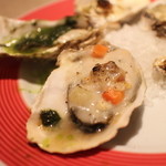 NAGOYA OYSTER BAR - グラタン焼き、ジェノバ風バジルソース焼き