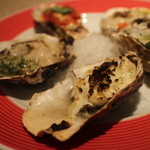 NAGOYA OYSTER BAR - タルタルソース焼き、ガーリックバター焼き