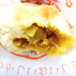 アルプスロマン館 おやき工房 - 黒部ダムカレードック断面