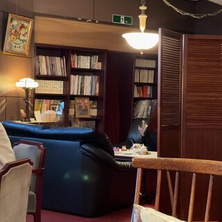 名曲喫茶 柳月堂_2